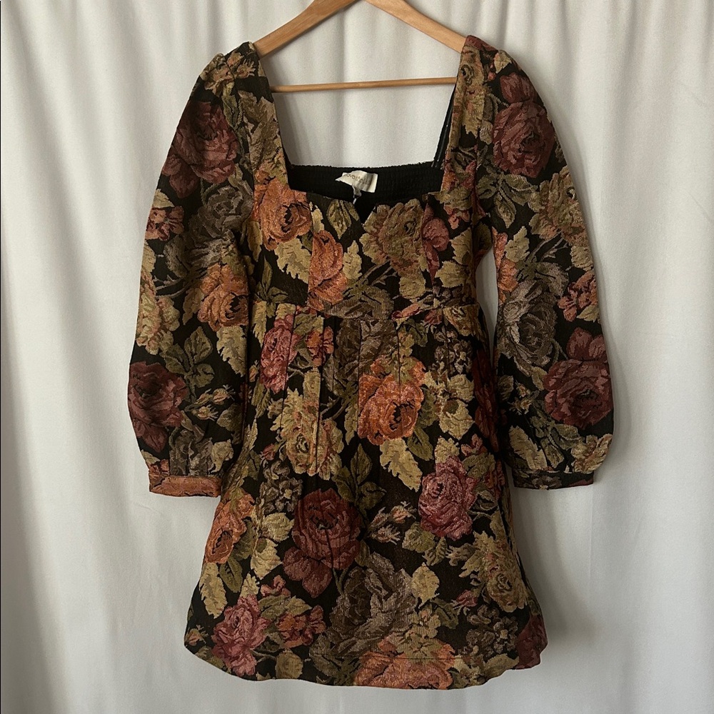 Love The Label NWT Floral Tapestry Brocade Puff Sleeve Babydoll Dress **Sz M**🌺🌺